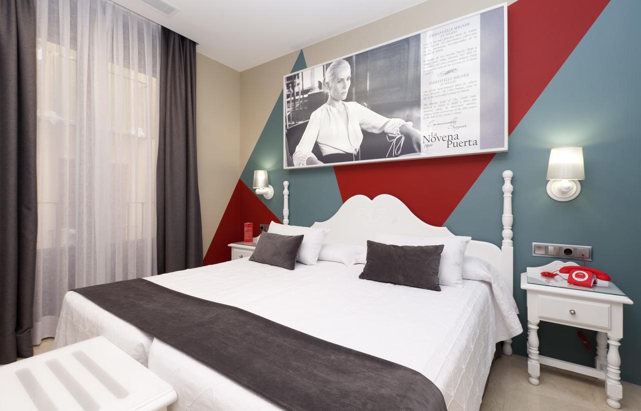 Hotel Carlos V Toledo Bagian luar foto